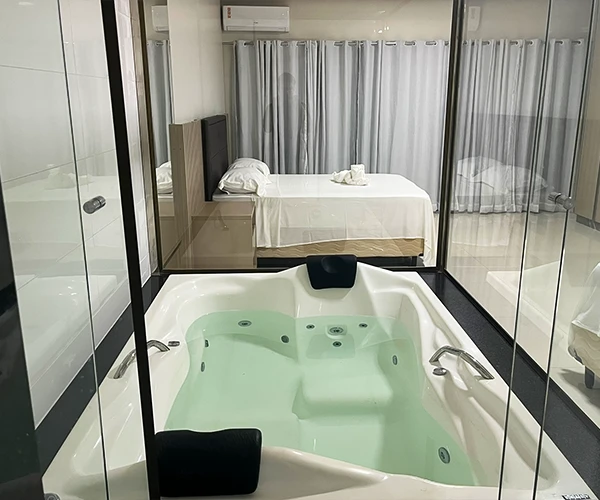 Corredor interno de hotel em Morrinhos GO