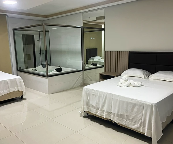 Estacionamento coberto gratuito em hotel de Morrinhos